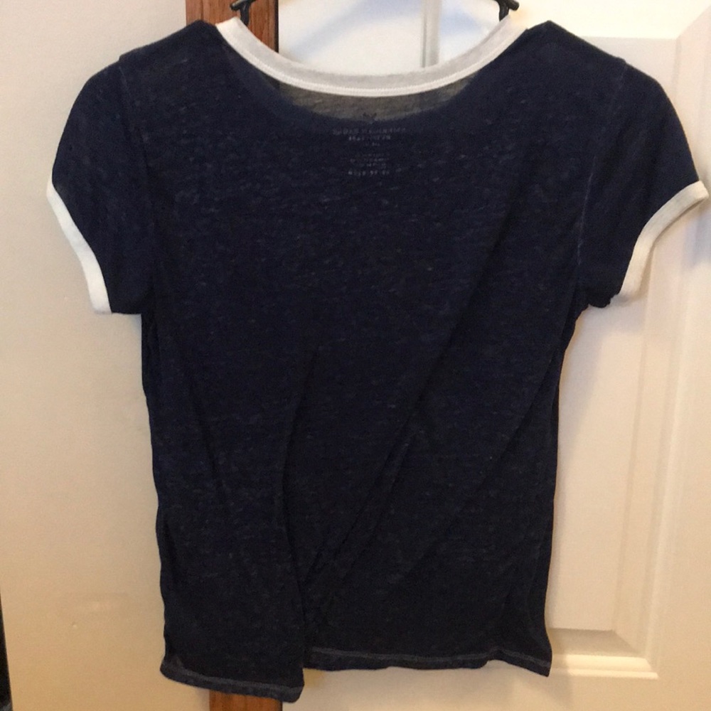 American Eagle T-shirt - Picture 5 of 5